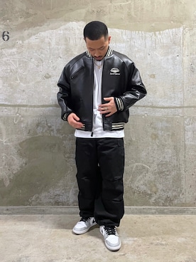 「AVIREX（アヴィレックス）のアイテム（その他アウター）」を使った、YOSHIさん（メンズ・173cm）の春コーディネート