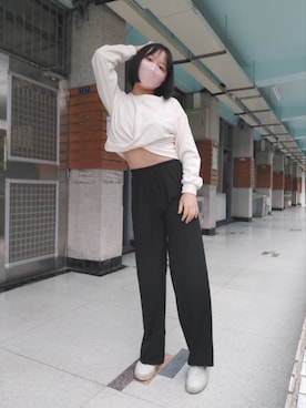 「Sweet（スウィート）のアイテム」を使った、寶寶鷹さん（レディース・164cm）の秋コーディネート