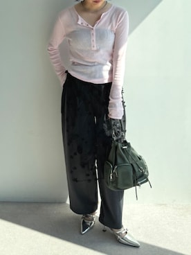 「ELLEgirl（エルガール）のアイテム（ハンドバッグ）」を使った、ECスタッフさん（レディース・161cm）の秋コーディネート