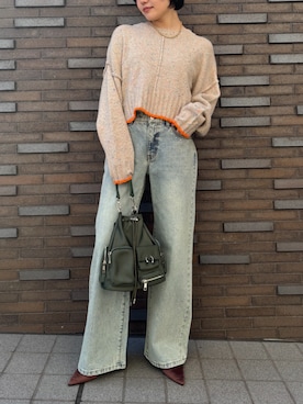 「アイテム（バッグ、グリーン系）」を使った、ECスタッフさん（レディース・161cm）の冬コーディネート