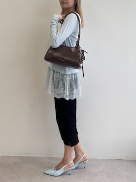 「ELLEgirl（エルガール）のチャーム付き3ポケットボストンバッグ（Boston bag、ブラウン系）」を使った、ECスタッフさん（レディース・170cm）の秋コーディネート