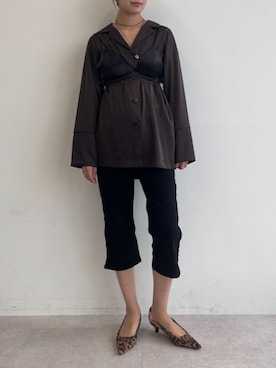 「ELLEgirl（エルガール）のサテン開襟シャツジャケット（Shirts、ブラウン系）」を使った、ECスタッフさん（レディース・170cm）の秋コーディネート