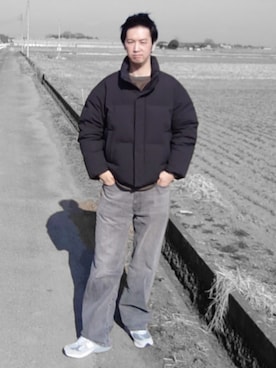 「UNIQLO（ユニクロ）のアイテム（ダウンジャケット/コート、ブラック系）」を使った、けんさん（メンズ・188cm）の冬コーディネート
