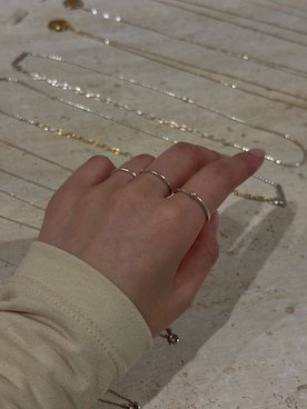 「TEN.（テン）の【ZOZO限定】SILVER925 バロックリング（リング、シルバー系）」を使った、manaさん（レディース・158cm）の秋コーディネート