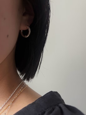 「アイテム（イヤリング）」を使った、manaさん（レディース・158cm）の秋コーディネート