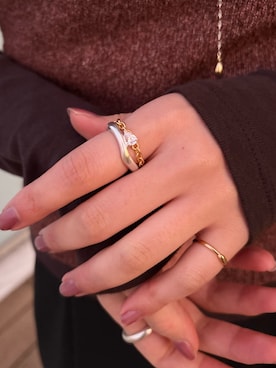 「アイテム（アクセサリー）」を使った、manaさん（レディース・158cm）の秋コーディネート