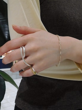 「TEN.（テン）のアイテム（リング）」を使った、manaさん（レディース・158cm）の春コーディネート