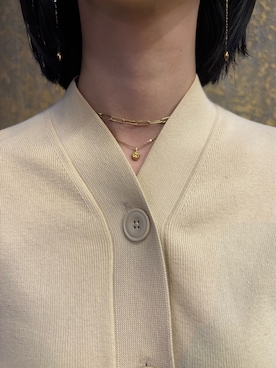 「アイテム（チャーム）」を使った、manaさん（レディース・158cm）の秋コーディネート