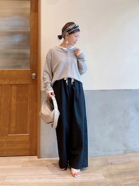 「アイテム（財布/小物）」を使った、にわまりこさん（レディース・151cm）の秋コーディネート