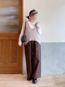 「アイテム（ベスト）」を使った、にわまりこさん（レディース・151cm）の秋コーディネート