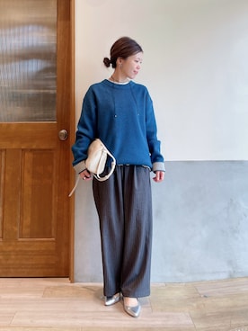 「アイテム（スラックス）」を使った、にわまりこさん（レディース・151cm）の秋コーディネート