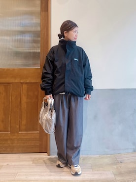 「アイテム（ナイロンジャケット）」を使った、にわまりこさん（レディース・151cm）の冬コーディネート