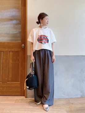 「CIAOPANIC TYPY（チャオパニックティピー）の【UNISEX】【プラスサイズあり】犬＆猫 アソートロゴプリントTee（Tシャツ/カットソー）」を使った、にわまりこさん（レディース・151cm）の夏コーディネート