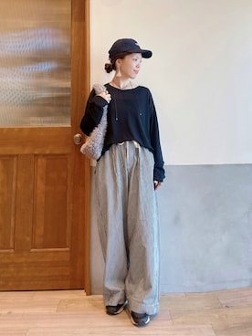 「アイテム（帽子）」を使った、にわまりこさん（レディース・151cm）の秋コーディネート