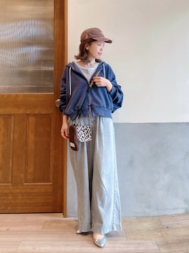 「CIAOPANIC TYPY（チャオパニックティピー）のアイテム（パンツ）」を使った、にわまりこさん（レディース・151cm）の春コーディネート