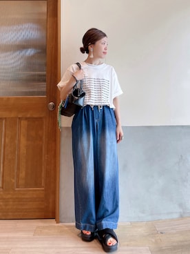 「アイテム（キーホルダー）」を使った、にわまりこさん（レディース・151cm）の夏コーディネート