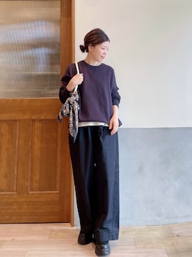 「アイテム（バンダナ/スカーフ）」を使った、にわまりこさん（レディース・151cm）の秋コーディネート