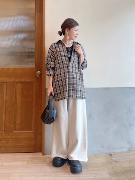 「CIAOPANIC TYPY（チャオパニックティピー）の【UNISEX】モール混長袖チェックシャツ（シャツ/ブラウス）」を使った、にわまりこさん（レディース・151cm）の秋コーディネート