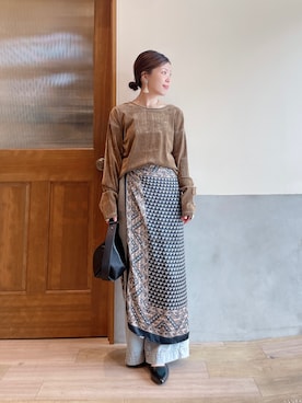 「アイテム（バンダナ/スカーフ）」を使った、にわまりこさん（レディース・151cm）の秋コーディネート