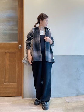 「DISCUS（ディスカス）のアイテム」を使った、にわまりこさん（レディース・151cm）の秋コーディネート