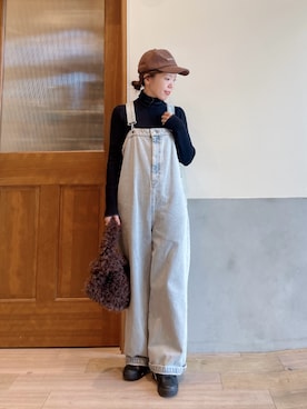 「アイテム（オールインワン・サロペット）」を使った、にわまりこさん（レディース・151cm）の秋コーディネート