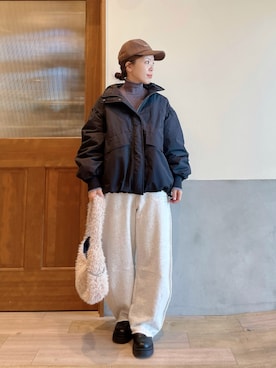 「アイテム（スウェットパンツ）」を使った、にわまりこさん（レディース・151cm）の秋コーディネート