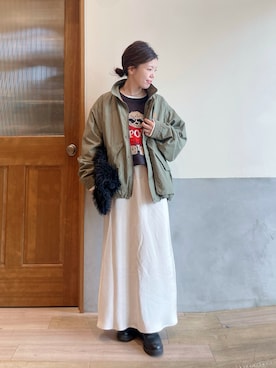 「アイテム（ナイロンジャケット）」を使った、にわまりこさん（レディース・151cm）の冬コーディネート