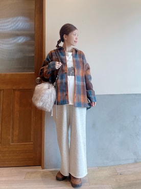 「DISCUS（ディスカス）のアイテム」を使った、にわまりこさん（レディース・151cm）の秋コーディネート