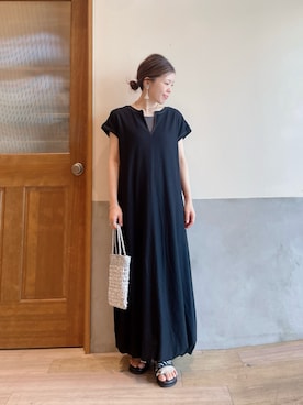 「CIAOPANIC TYPY（チャオパニックティピー）の:【2WAYで使用可能！】チェーン付き手編みスパンコールBAG（ショルダーバッグ）」を使った、にわまりこさん（レディース・151cm）の夏コーディネート