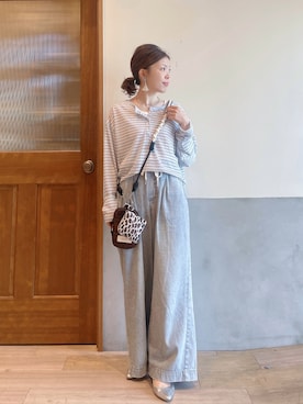 「CIAOPANIC TYPY（チャオパニックティピー）の【新色追加】2WAYシアーヘンリーネックTEE（Tシャツ/カットソー、ブルー系）」を使った、にわまりこさん（レディース・151cm）の春コーディネート