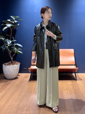 「アイテム（バングル/リストバンド）」を使った、K.SHIBUYAさん（レディース・154cm）の夏コーディネート