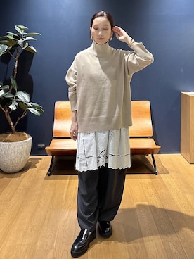 「アイテム（バングル/リストバンド）」を使った、K.SHIBUYAさん（レディース・154cm）の秋コーディネート