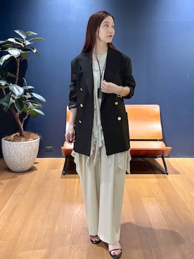 「アイテム（ブレスレット）」を使った、K.SHIBUYAさん（レディース・154cm）の秋コーディネート