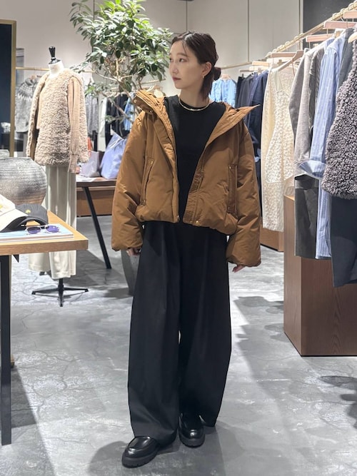 カレンソロジー　フード付きダウンコート アイボリー ナノ・ユニバース NANO universe 撥水加工 フードショートダウン