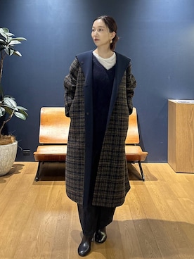 「旅行」｜「アイテム（チェスターコート）」を使った、K.SHIBUYAさん（レディース・154cm）の秋コーディネート