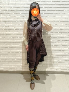 「靴下屋（クツシタヤ）のアイテム（ソックス/靴下、グリーン系）」を使った、こだまさん（レディース・164cm）の春コーディネート