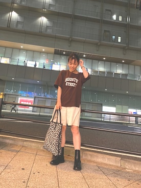 「FREE'S MART（フリーズマート）のアイテム（スウェット）」を使った、Frees_Misaさん（レディース・164cm）の秋コーディネート