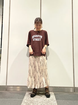 「FREE'S MART（フリーズマート）のアイテム（スウェット）」を使った、Frees_Misaさん（レディース・164cm）の夏コーディネート