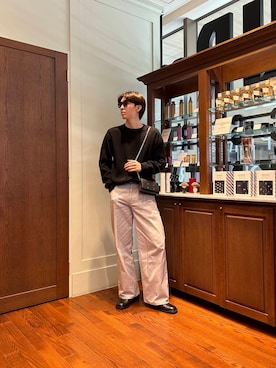 「KANEKO OPTICAL（カネコオプティカル）の『別注』KANEKO OPTICAL×URBAN RESEARCH　URA-06（メガネ）」を使った、大久保　陸人さん（メンズ・181cm）の秋コーディネート