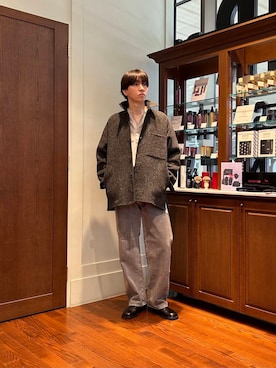 「アイテム（ステンカラーコート）」を使った、大久保　陸人さん（メンズ・181cm）の秋コーディネート