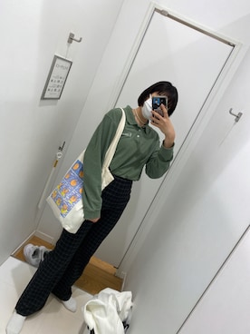 「Lush（ラッシュ）のアイテム」を使った、lee0311さん（レディース・166cm）の秋コーディネート