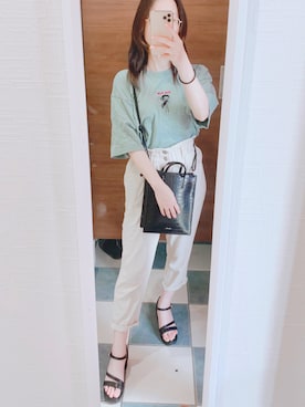 「SpRay PREMIUM（スプレイプレミアム）のアイテム（パンツ）」を使った、はるかさん（レディース・155cm）の夏コーディネート