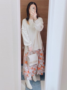 「CHOUCHOU（チュチュ）のアイテム」を使った、はるかさん（レディース・155cm）の秋コーディネート