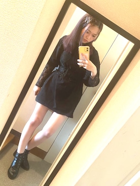 「Burlesqueのアイテム（キャミソール、ブラック系）」を使った、なるみさん（レディース・157cm）の秋コーディネート