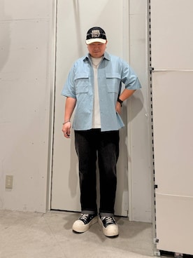 「BAYFLOW（ベイフロー）のジャストテーパードデニム（デニムパンツ、ブラック系）」を使った、あおいさん（メンズ・164cm）の春コーディネート