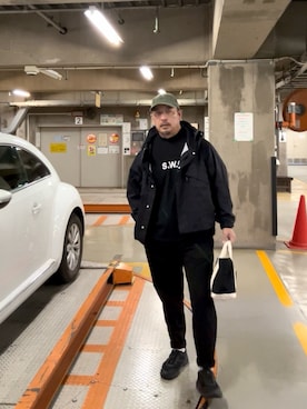 「アイテム（ナイロンジャケット）」を使った、ゴル髭さん（メンズ・176cm）の秋コーディネート