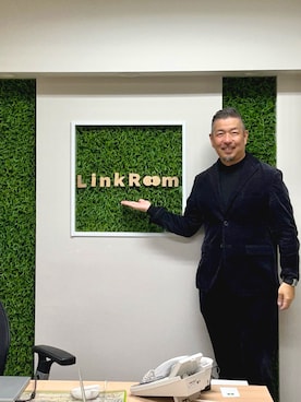 「アイテム（テーラードジャケット、ブルー系）」を使った、ゴル髭さん（メンズ・176cm）の冬コーディネート