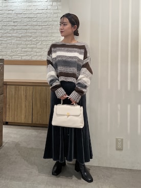 「FREE'S MART（フリーズマート）の◆マルチボーダー短丈ニット（ニット/セーター）」を使った、Miyuさん（レディース・150cm）の秋コーディネート