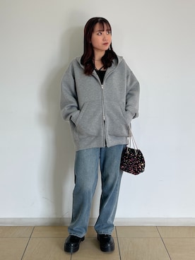 「FREE'S MART（フリーズマート）のアイテム（パーカー）」を使った、Miyuさん（レディース・150cm）の冬コーディネート