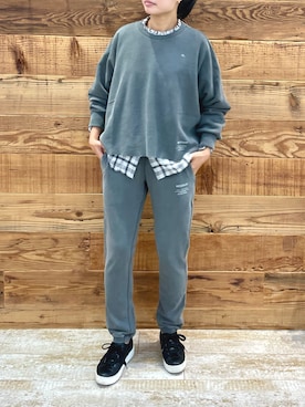 「ピグメント」｜「アイテム（スウェットパンツ）」を使った、samiiさん（レディース・163cm）の秋コーディネート